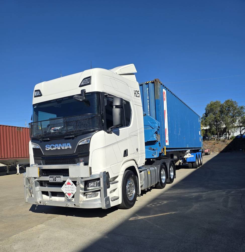 Global shipping transport